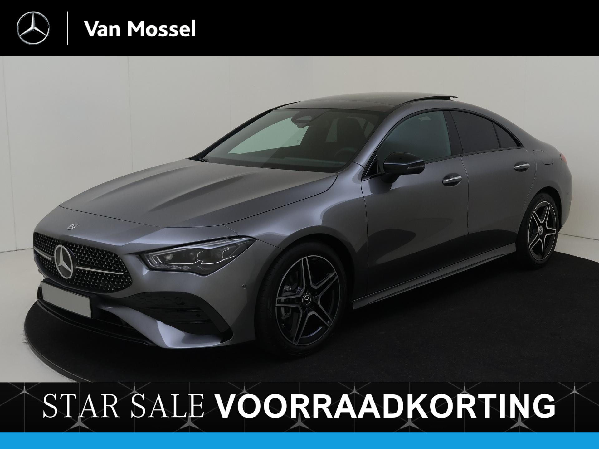 Mercedes-Benz CLA 180 Star Edition AMG-Line / Stoelverwarming / Achteruitrijcamera / Panorama-schuifdak /