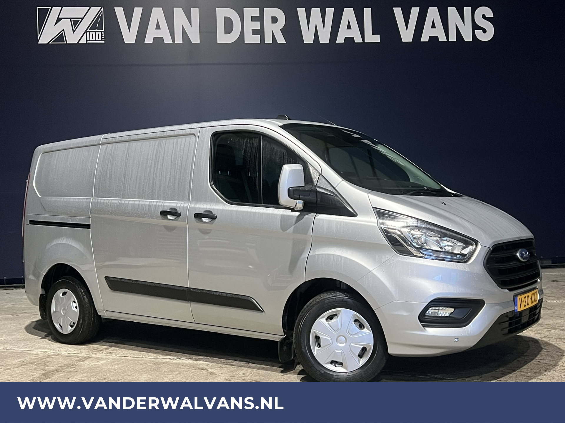 Ford Transit Custom 2.0 TDCI 130pk L1H1 Euro6 Airco | Camera | Navigatie | LED | Cruisecontrol Parkeersensoren, Stoelverwarming, Verwarmde voorruit, Bijrijdersbank
