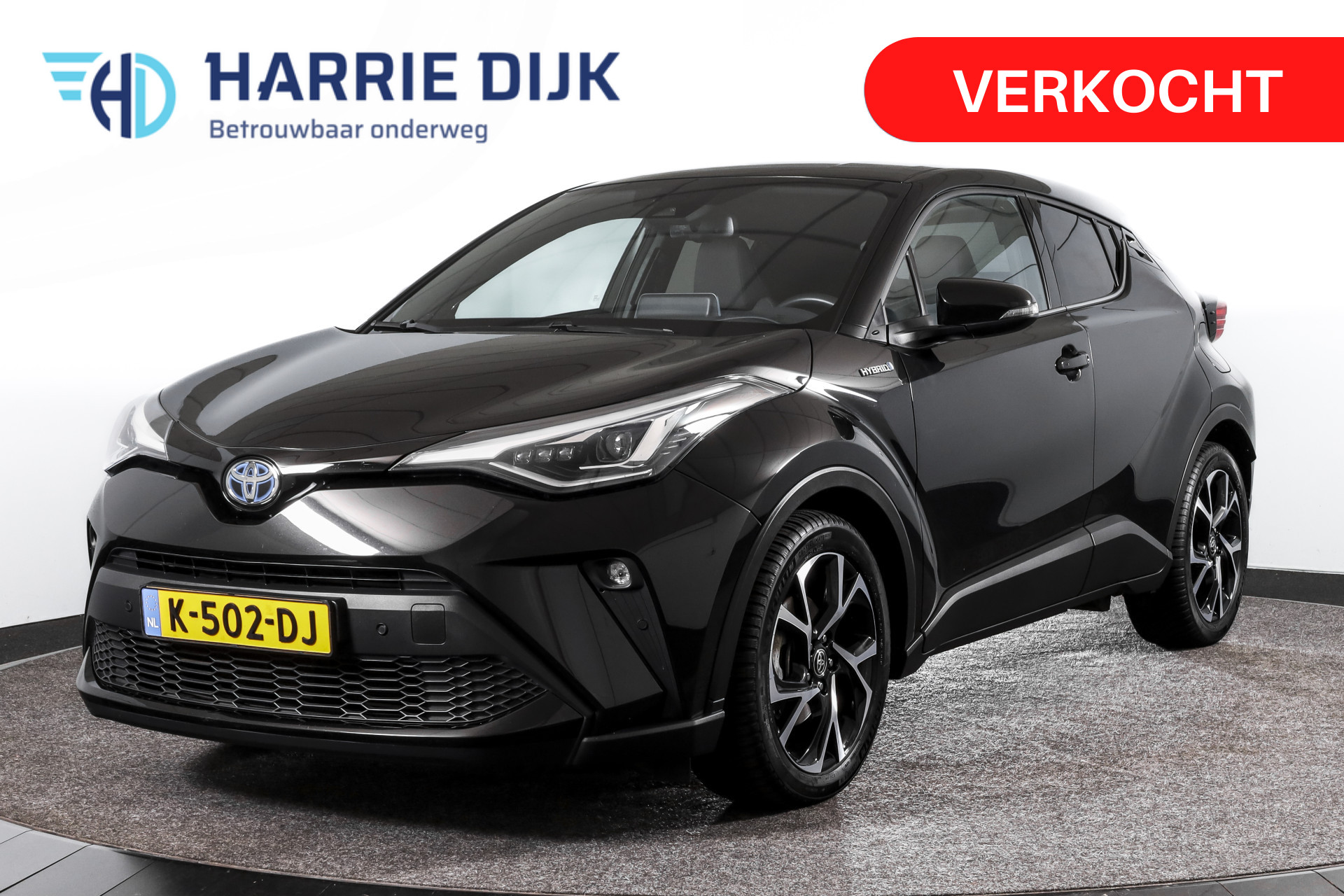 Toyota C-HR 1.8 Hybrid First Edition - Automaat | Adapt. Cruise | Stoelverw. | PDC | Camera | NAV | ECC | DAB | LM 18" | Afn. Trekhaak |