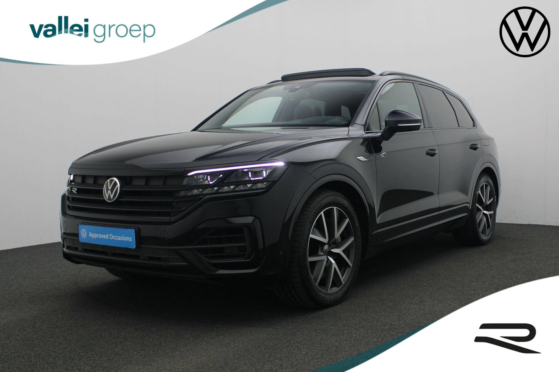 Volkswagen Touareg 3.0 TSI 462 pk eHybrid 4MOTION R | Panoramadak | Leder | Geheugenstoel | Rondomzicht camera | Luchtvering | Head-up display