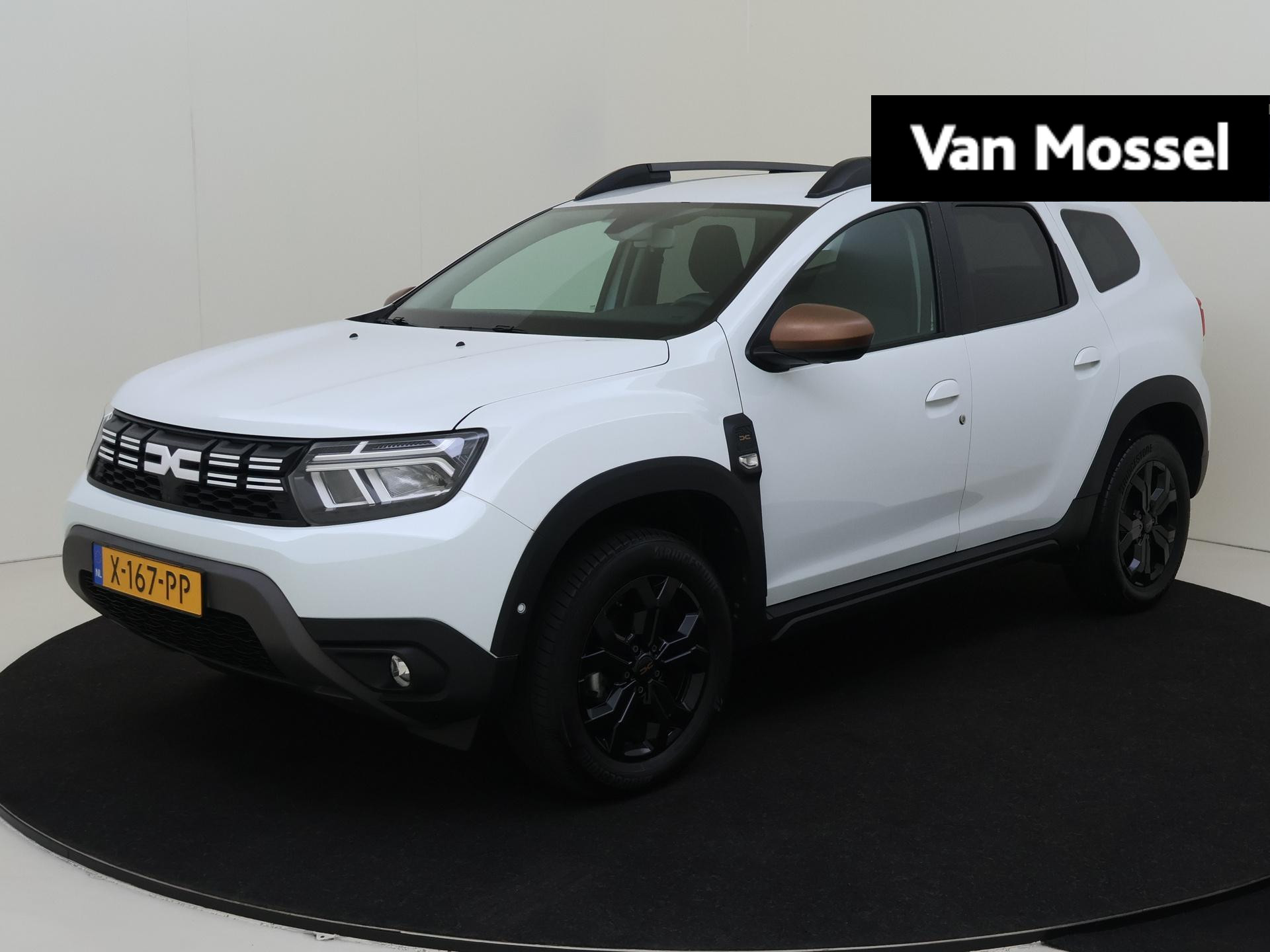 Dacia Duster 1.3 TCe 130 Extreme | Carplay | Stoelverwarming | 360 Camera | Navigatie | Lichtmetalen velgen 17"
