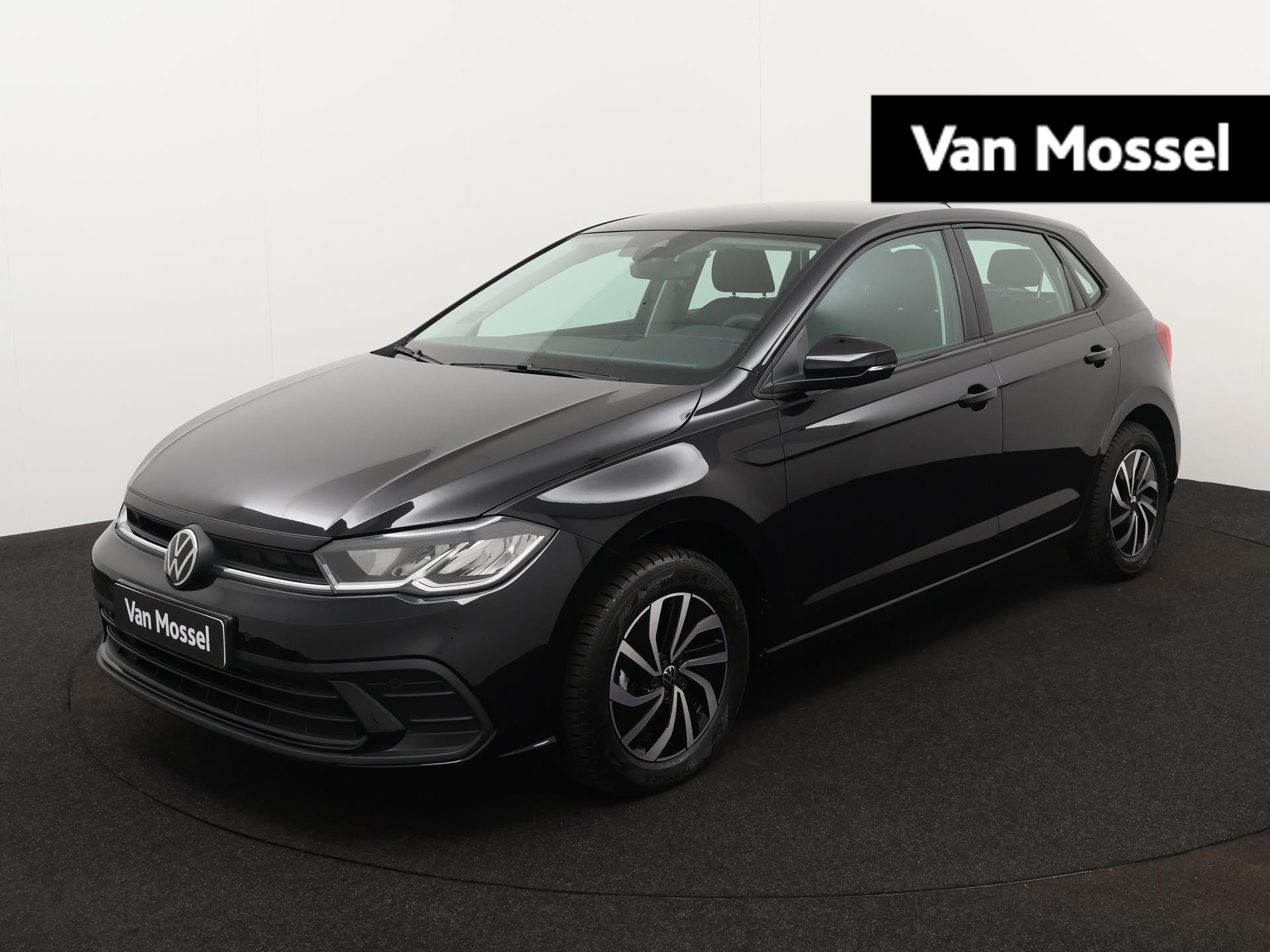 Volkswagen Polo 1.0 TSI Life 95 PK | Apple Carplay | Adaptieve Cruise Control | Travel assist | Parkeersensoren | Airco |