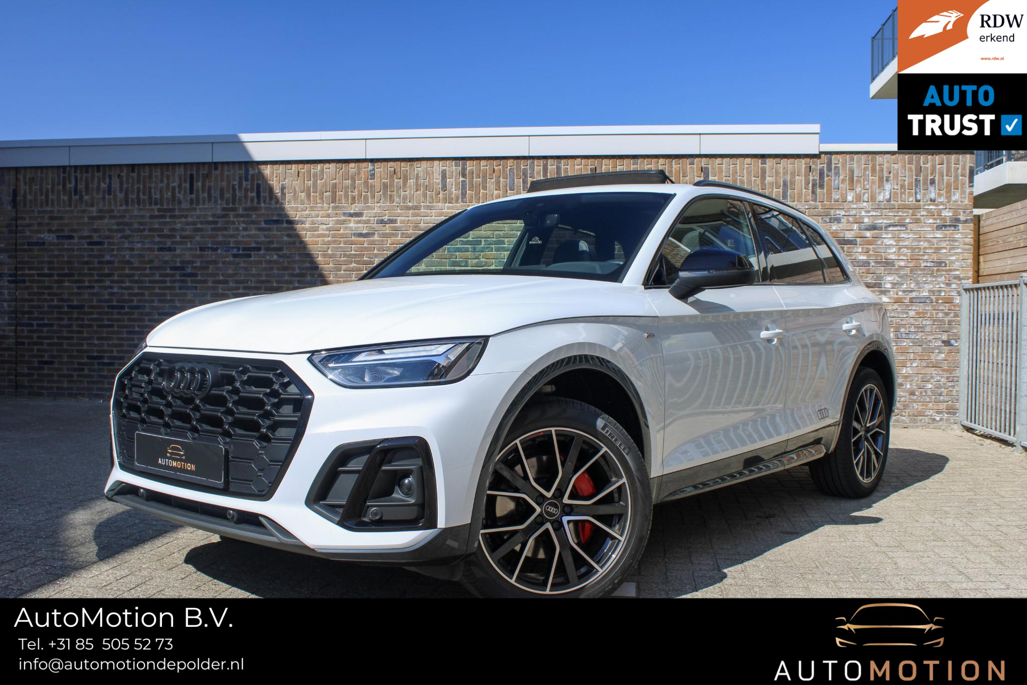 Audi Q5 55 TFSI e Quattro Edition one | Pano | Camera | B&O | S-Line | Launch pakket onder andere voorzien van Panorama dak, sfeerverlichting, achteruitrijcamera, Bang & Olufsen, ACC, stuurverwarming, stoelverwarming, lane assist & keyless