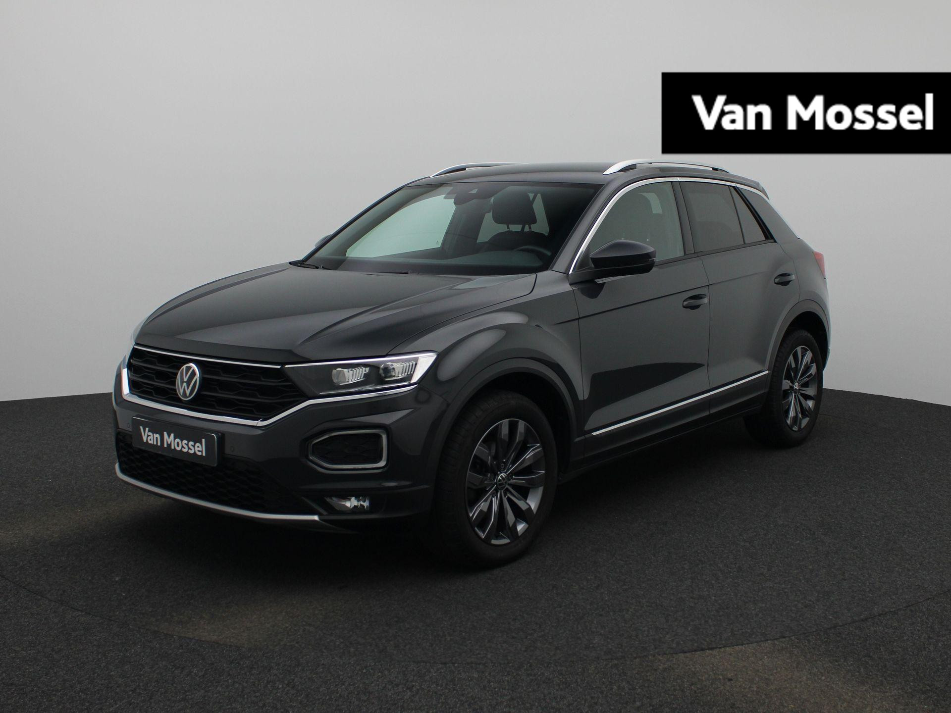 Volkswagen T-Roc 1.5 TSI Sport | Automaat | Donkere Velgen 'Grey' | Digital Cockpit PRO | Parkeercamera | Stoelverwarming | Carplay | Adaptive Cruise Control | LED+