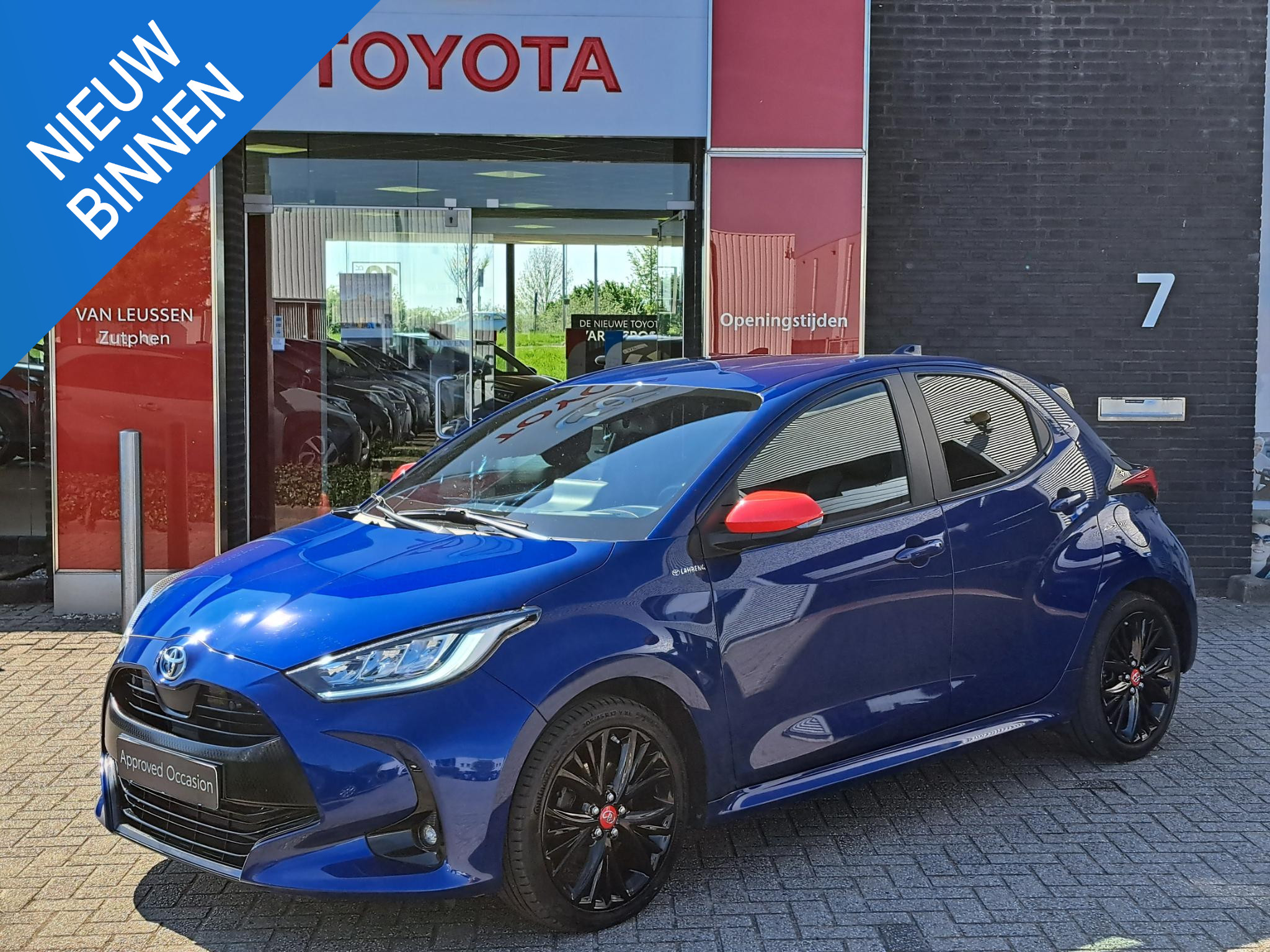 Toyota Yaris 1.5 HYBRID TOKYO APPLE/ANDROID NAVI STOELVERW. AD-CRUISE JBL-AUDIO CAMERA