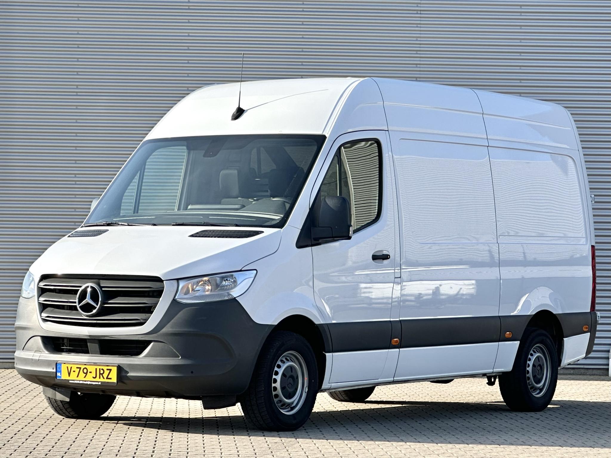 Mercedes-Benz Sprinter 317 CDI L2H2 RWD Automaat,Navi,camera