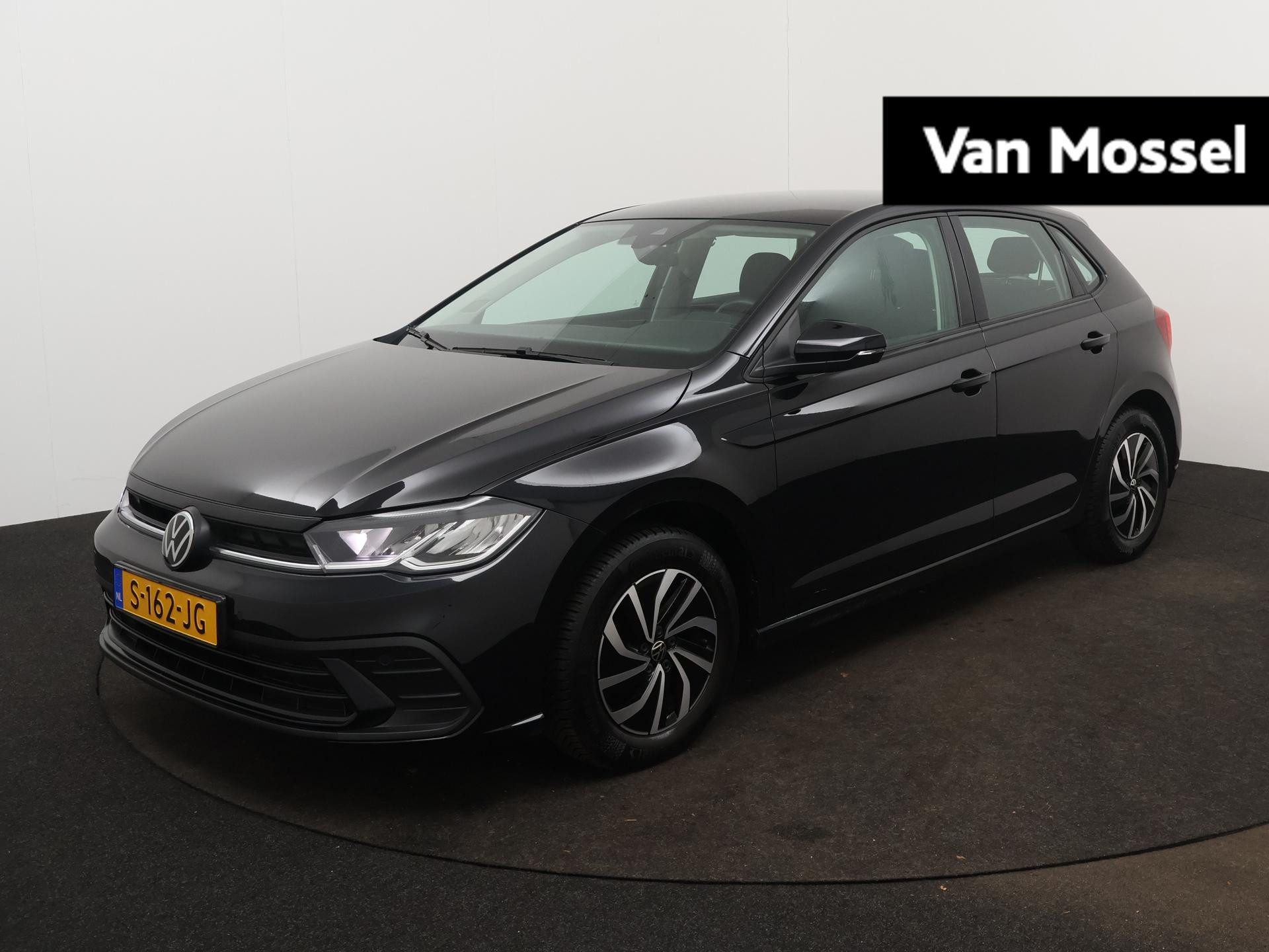 Volkswagen Polo 1.0 TSI Life 95PK | Parkeersensoren | App Connect | Stoelverwarming | Cruise Control | Inklapbare spiegels