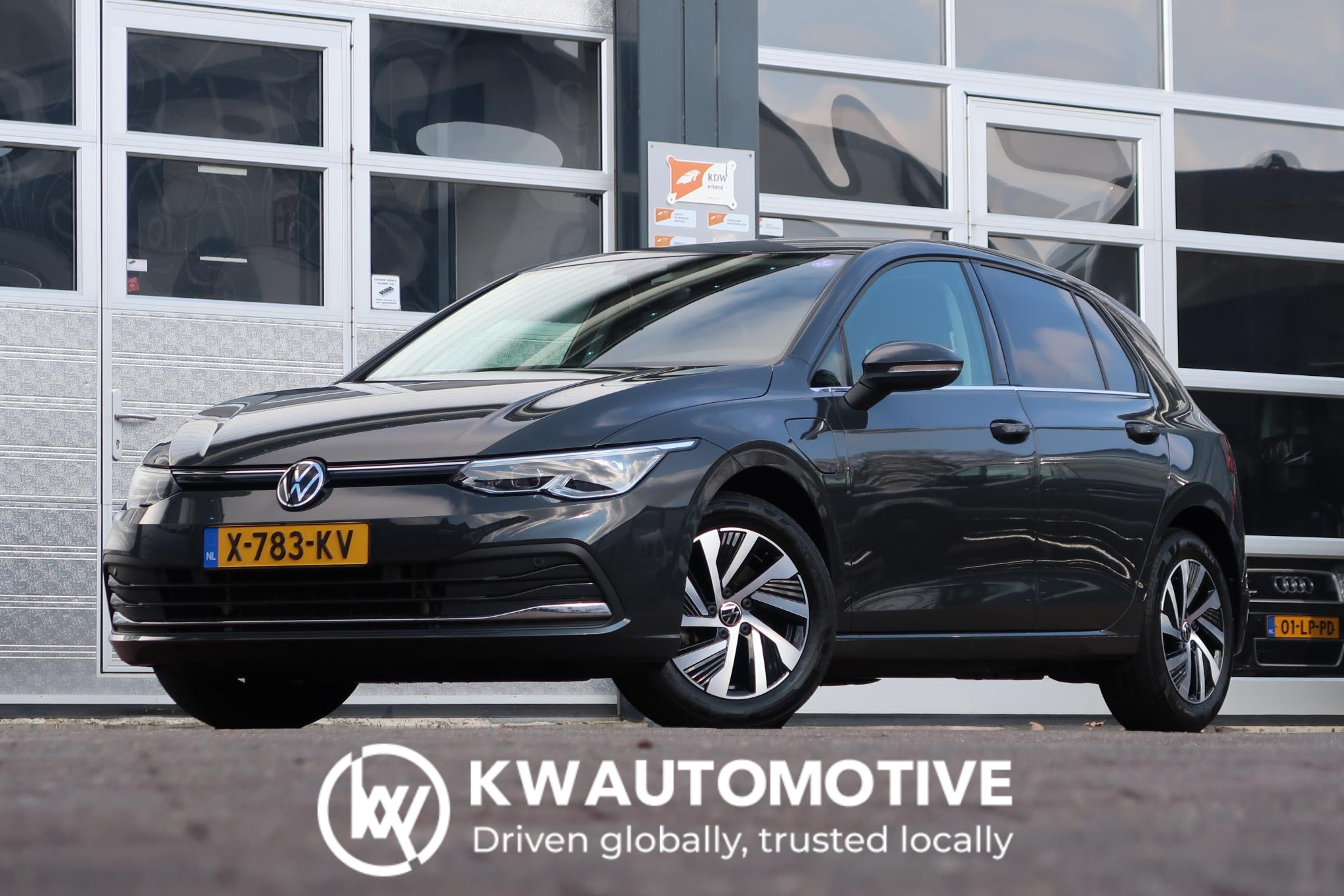Volkswagen Golf 1.4 eHybrid Style MASSAGE/ ACC/ CLIMA/ SFEERV/ LED