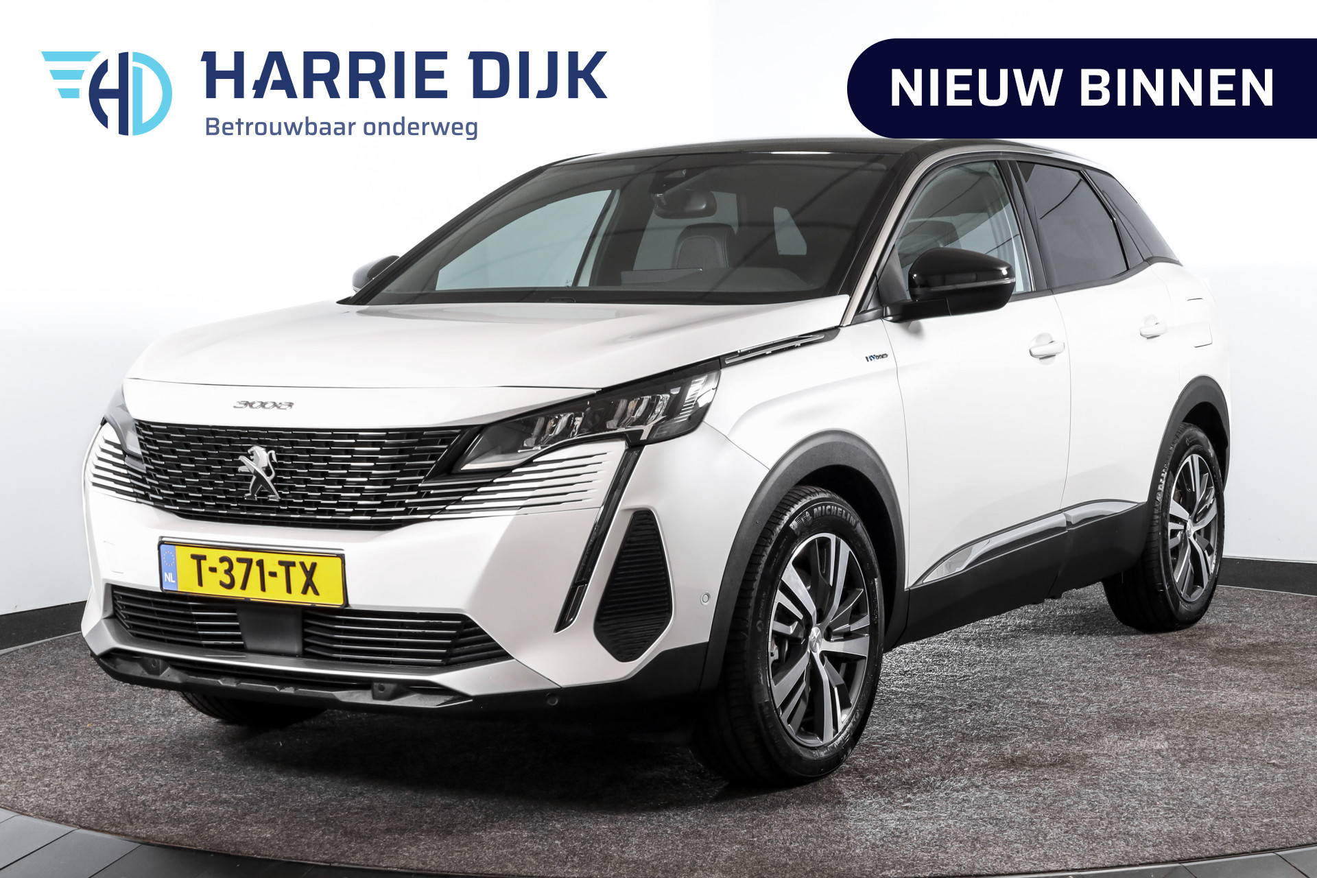 Peugeot 3008 1.6 HYbrid 225 PK GT - Automaat | Dig. Cockpit | Adapt. Cruise | PDC | Camera | NAV + App. Connect | ECC | Elek. Klep | LM 18" | Afn. Trekhaak |