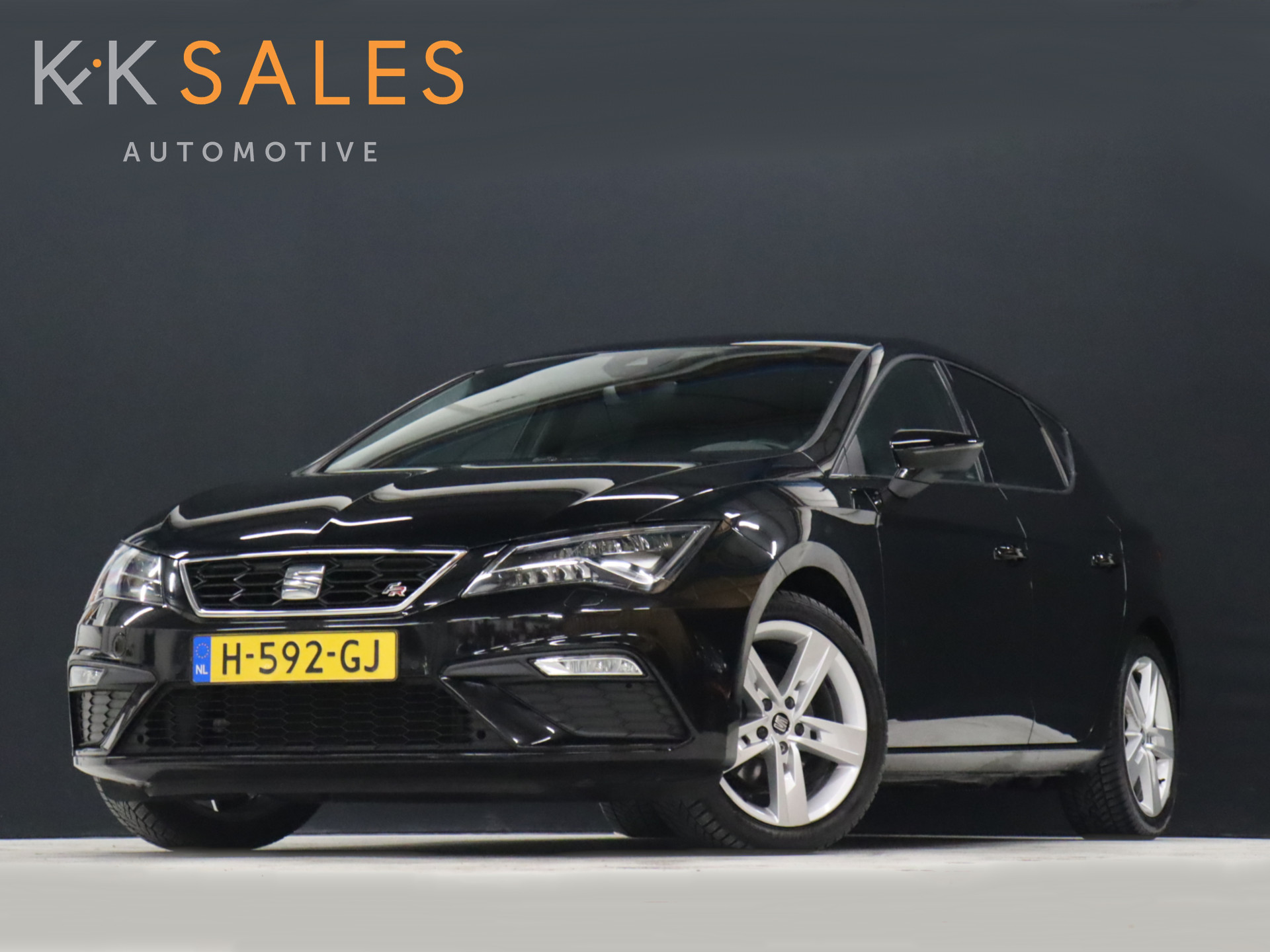 SEAT Leon 1.5 TSI FR Ultimate Edition Sport [DIGITAL DASHBOARD, CAMERA, APPLE CARPLAY, ANDROID, HALF LEDER, BEATS AUDIO, STOELVERWARMING, CRUISE, CLIMATE, NIEUWSTAAT]