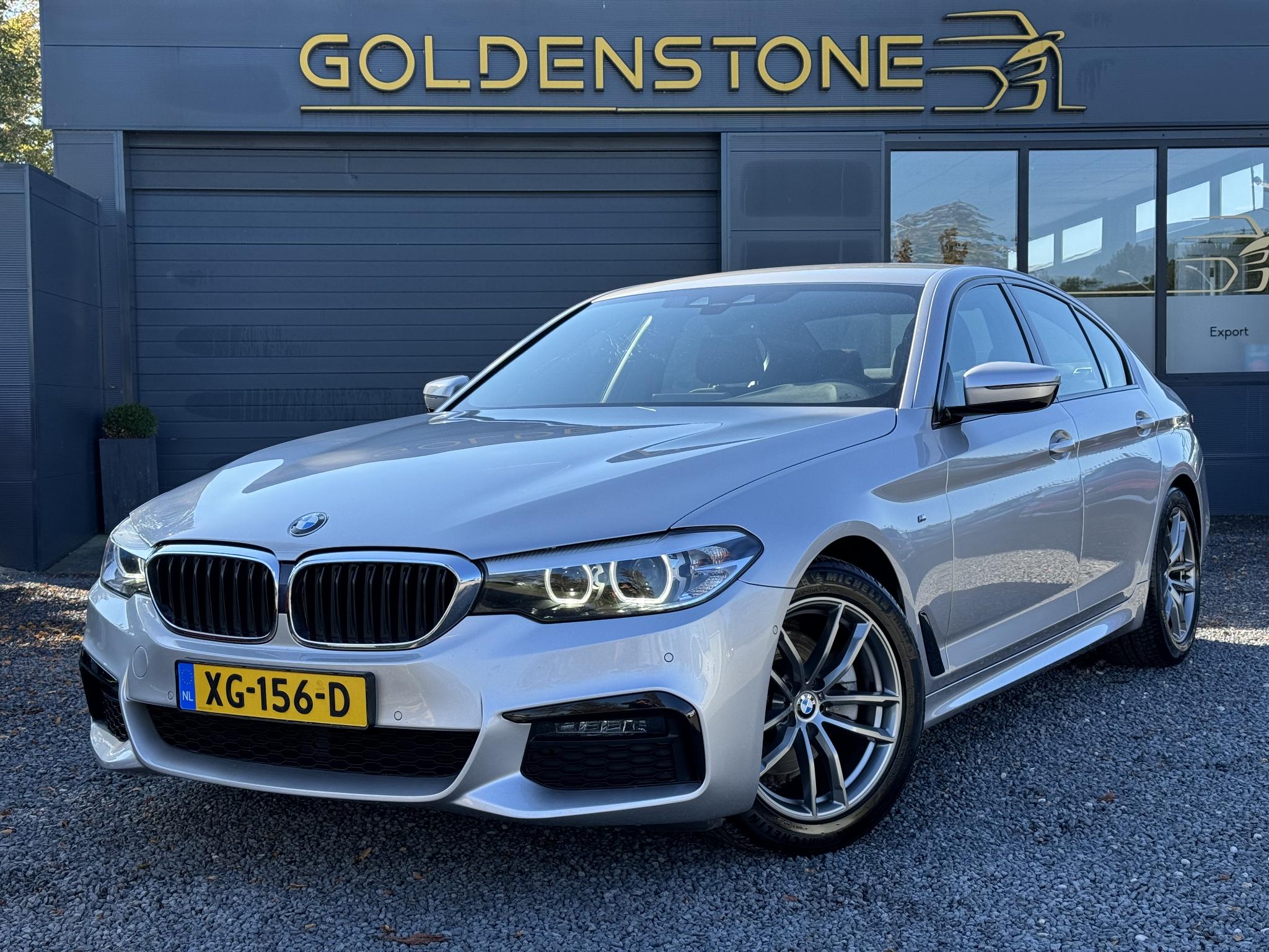 BMW 5 Serie 520i High Executive M-Pakket Alcantara,Navi,Camera,Cruise,Clima,2e Eigenaar,N.A.P,BTW Auto,184pk,Nieuwe Apk bij Aflevering