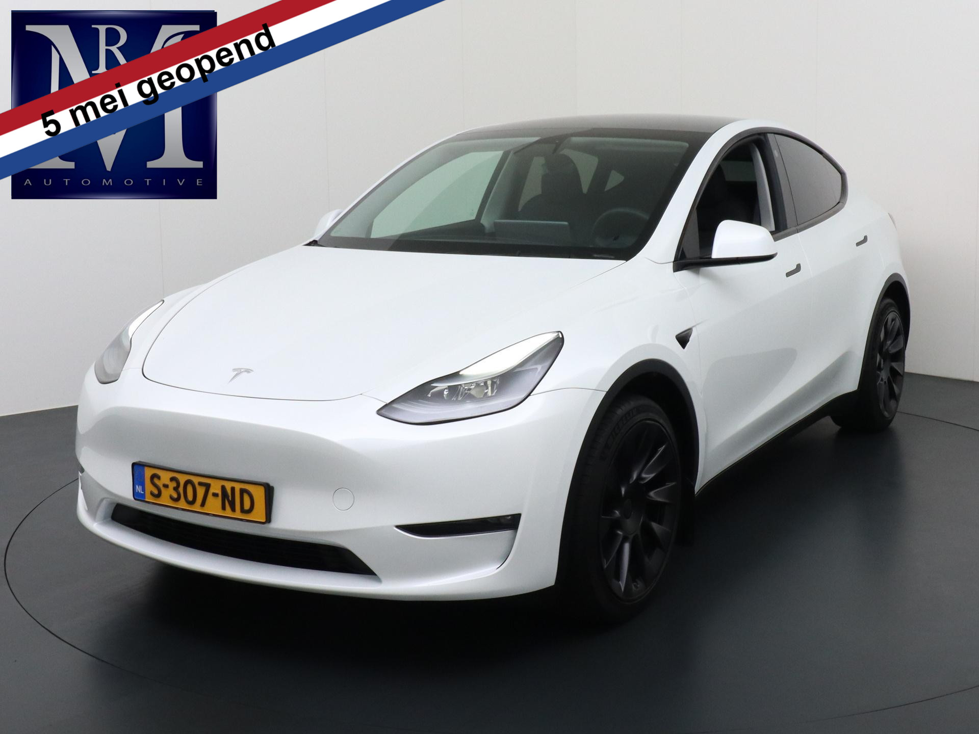 Tesla Model Y Long Range AWD 75 kWh TREKHAAK AFNEEMBAAR | ORIG. NL. NAP KM. | TESLA GARANTIE T/M 3-2027