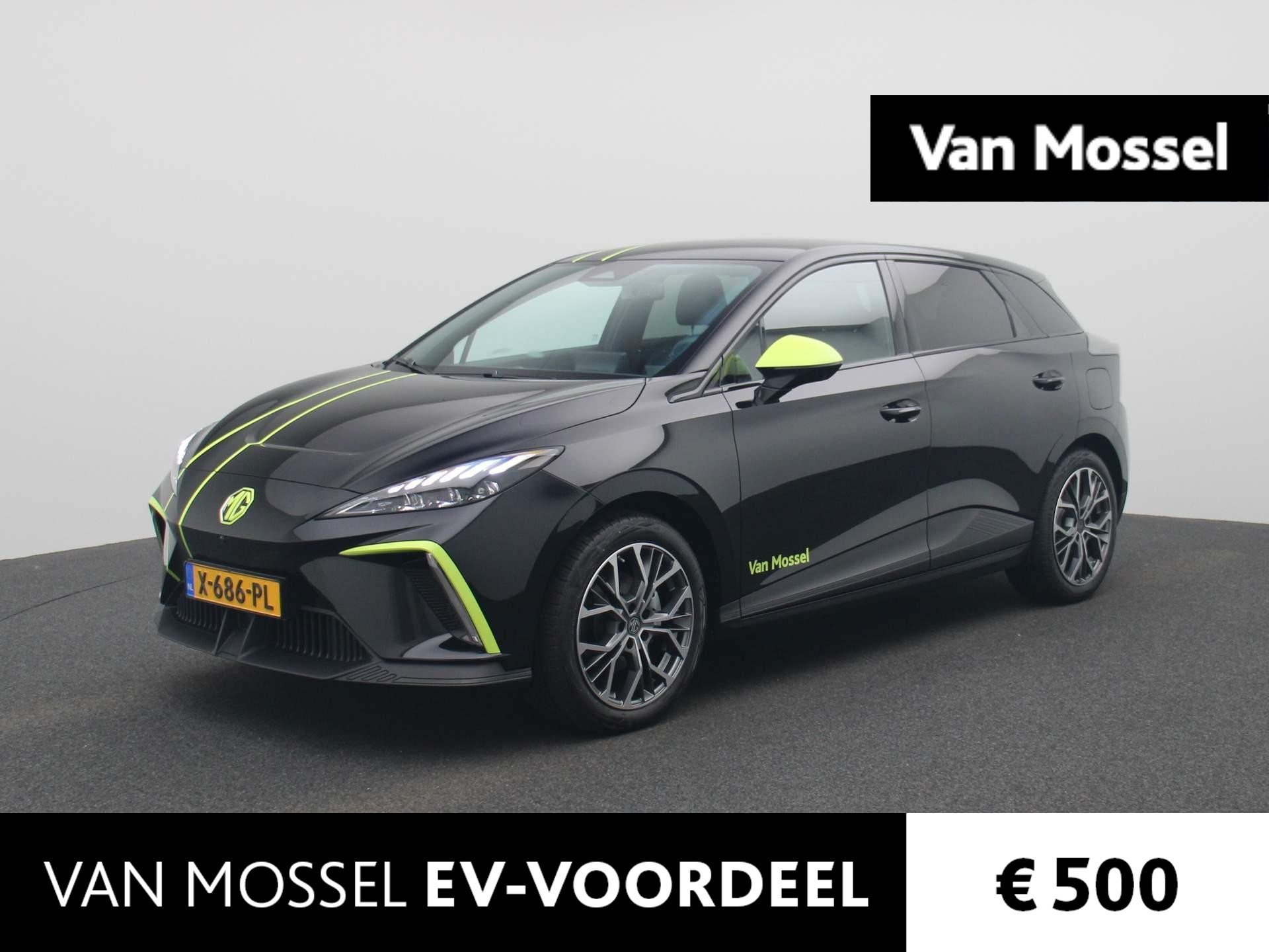 MG 4 Long Range Luxury 64 kWh | Speciale Striping | 18'' Velgen | Navigatie | 360 Camera | Led Koplampen |  Getint Glas | ACC | ECC  | BTW AUTO | DEMO |