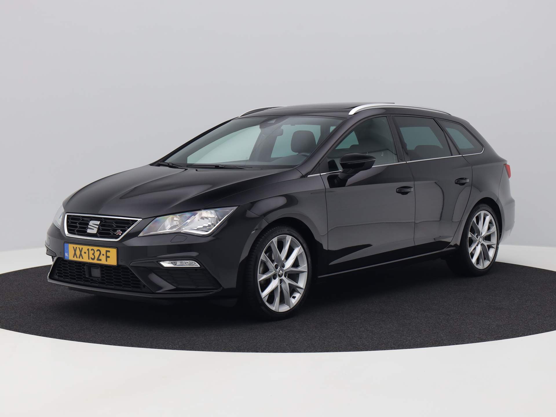 Seat Leon 1.5 TSI 150 PK DSG-7 ST FR Business Intense | PANO