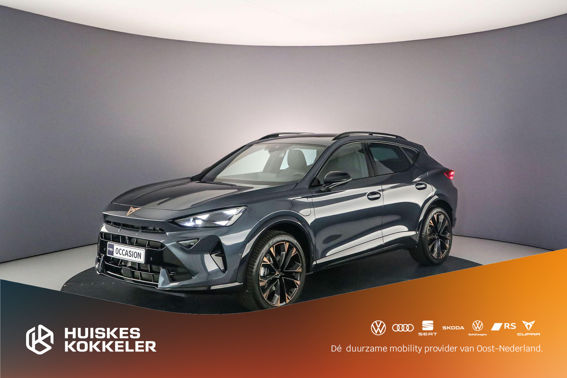 CUPRA Formentor Business 1.5 TSI eHybrid 204pk DSG Automaat Panoramadak, Elektrische achterklep, Adaptive cruise control, 360 camera, Navigatie, Achteruitrijcamera