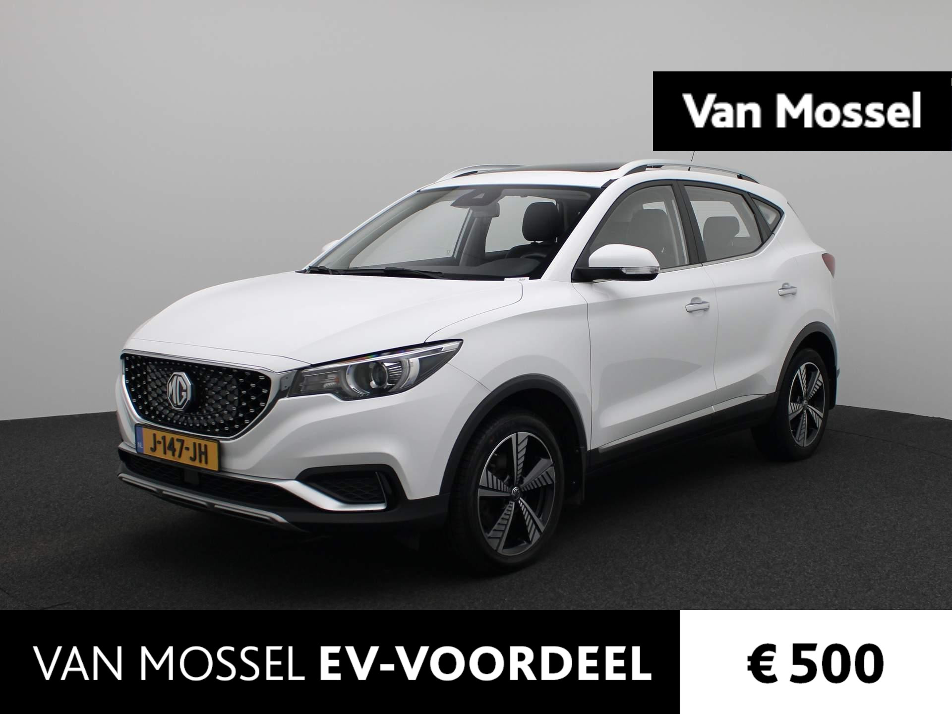 MG ZS-EV Luxury 45 kWh | 1e-Eigenaar | Navi | Panoramadak | Leder | Camera | Apple CarPlay |