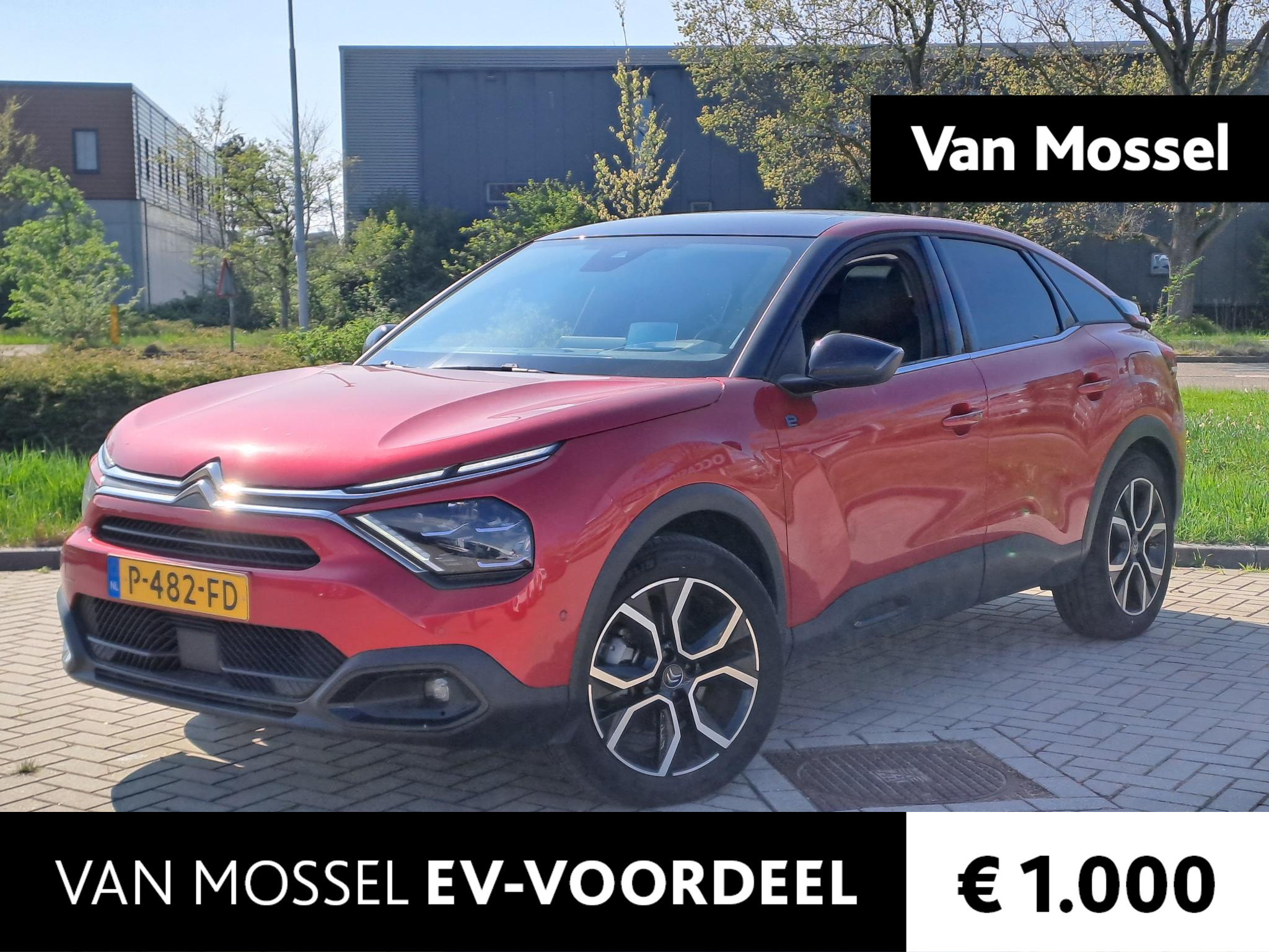 Citroën ë-C4 Shine 50 kWh | Panoramisch glazen schuif- kanteldak | Camera | Navigatie