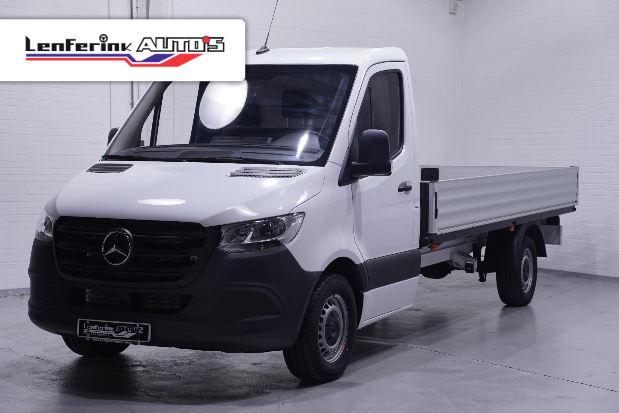 Mercedes-Benz Sprinter 317 CDI 170 pk Automaat Pick Up / Open Laadbak Airco, Cruise control, Apple Carplay, LxBxH 430x203x40 cm, Nieuw