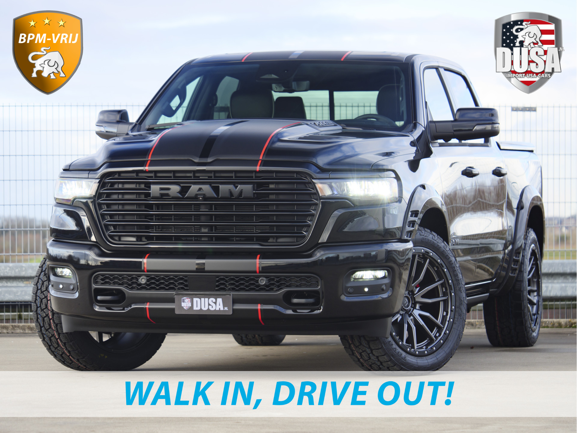 Dodge Ram 1500 | Laramie | Premium Night | 3.0L I6 Hurricane | 4X4 | BPM-VRIJ INCL BPM-VOORDEEL | Niveau regeling | LPG | Passenger Display | Getoonde accessoires zijn verkrijgbaar tegen meerprijs