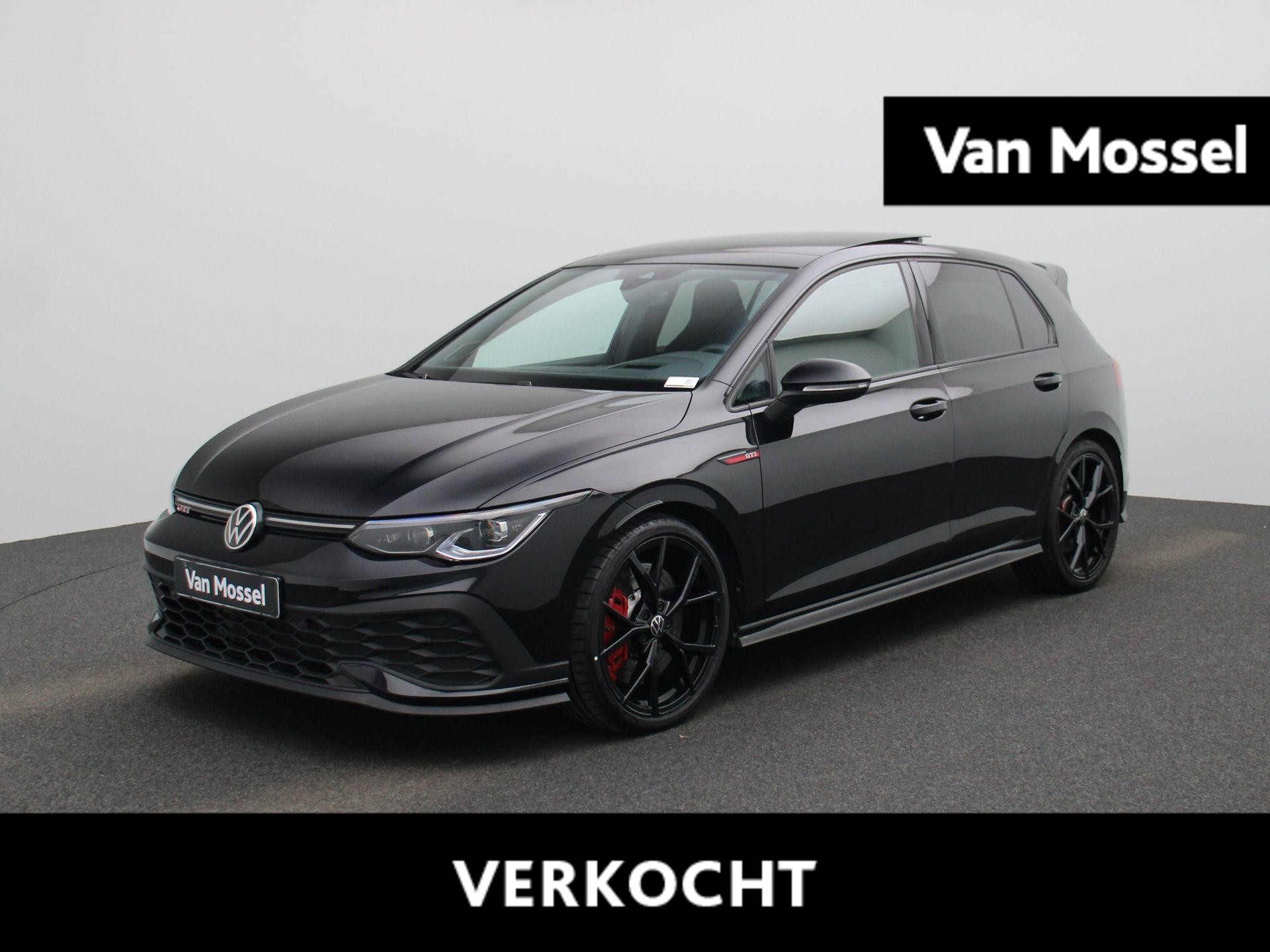 Volkswagen Golf 2.0 TSI GTI Clubsport | 300 PK | Automaat | Stoelverwarming | Harman & Kardon | Parkeer Camera | Navigatie | Head-Up Display | Black Style