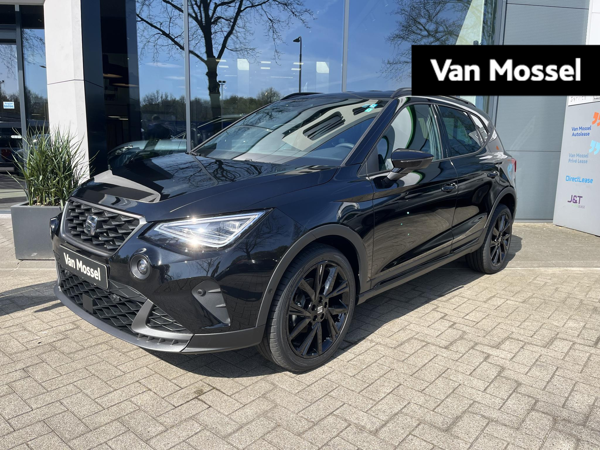 SEAT Arona 1.0 EcoTSI FR Business Connect Stoelverwarming | Adaptive Cruise Control | Full Link | Black Pack | Zwarte Velg |