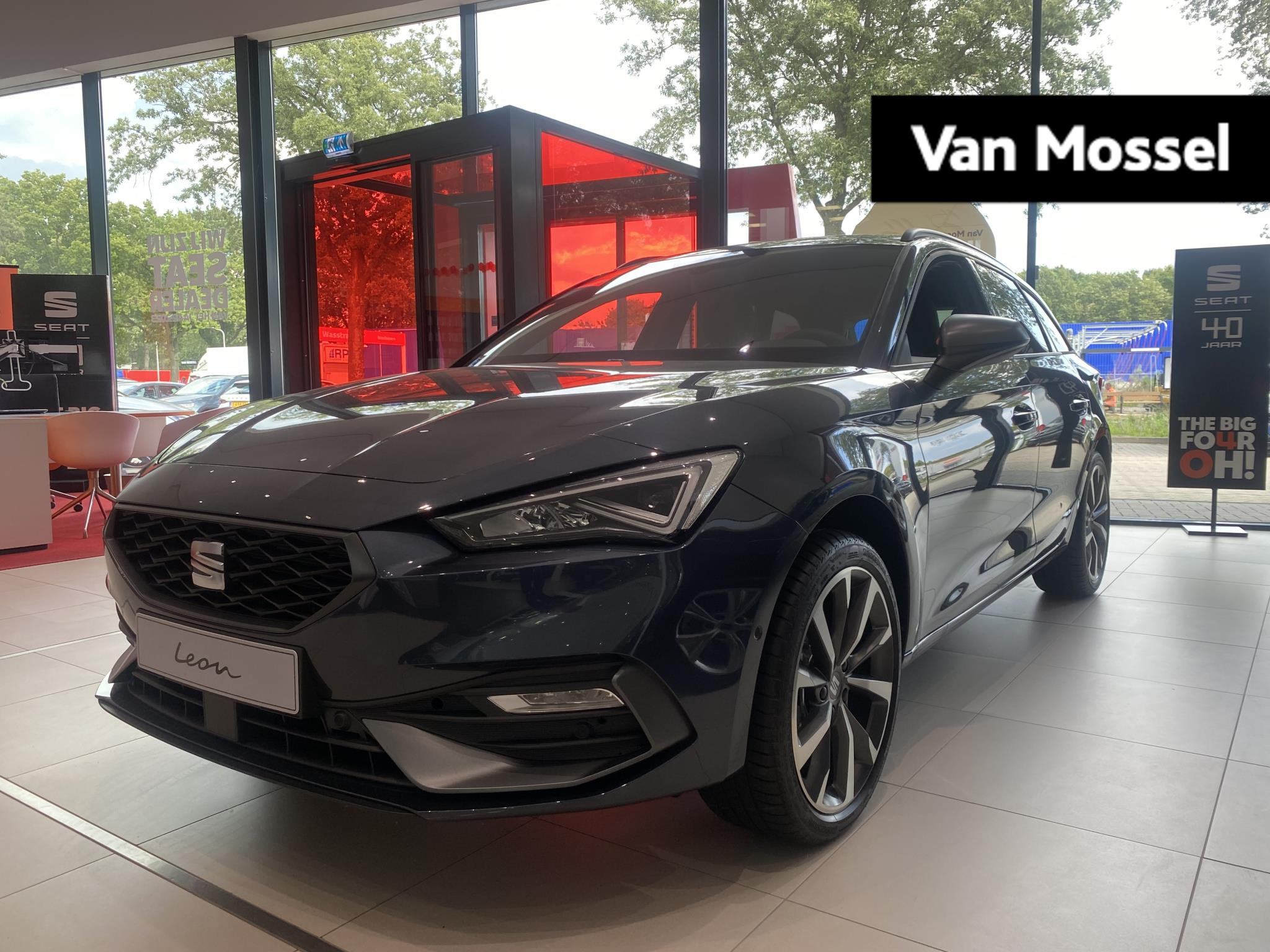 SEAT Leon Sportstourer 1.5 TSI FR Business Intense 150 PK | LED Koplampen | Navigatie | Achteruitrijcamera | Virtual Cockpit | Adaptive Cruise Control | Climate Control | Parkeersensoren | Lichtmetalen velgen | Direct leverbaar! |
