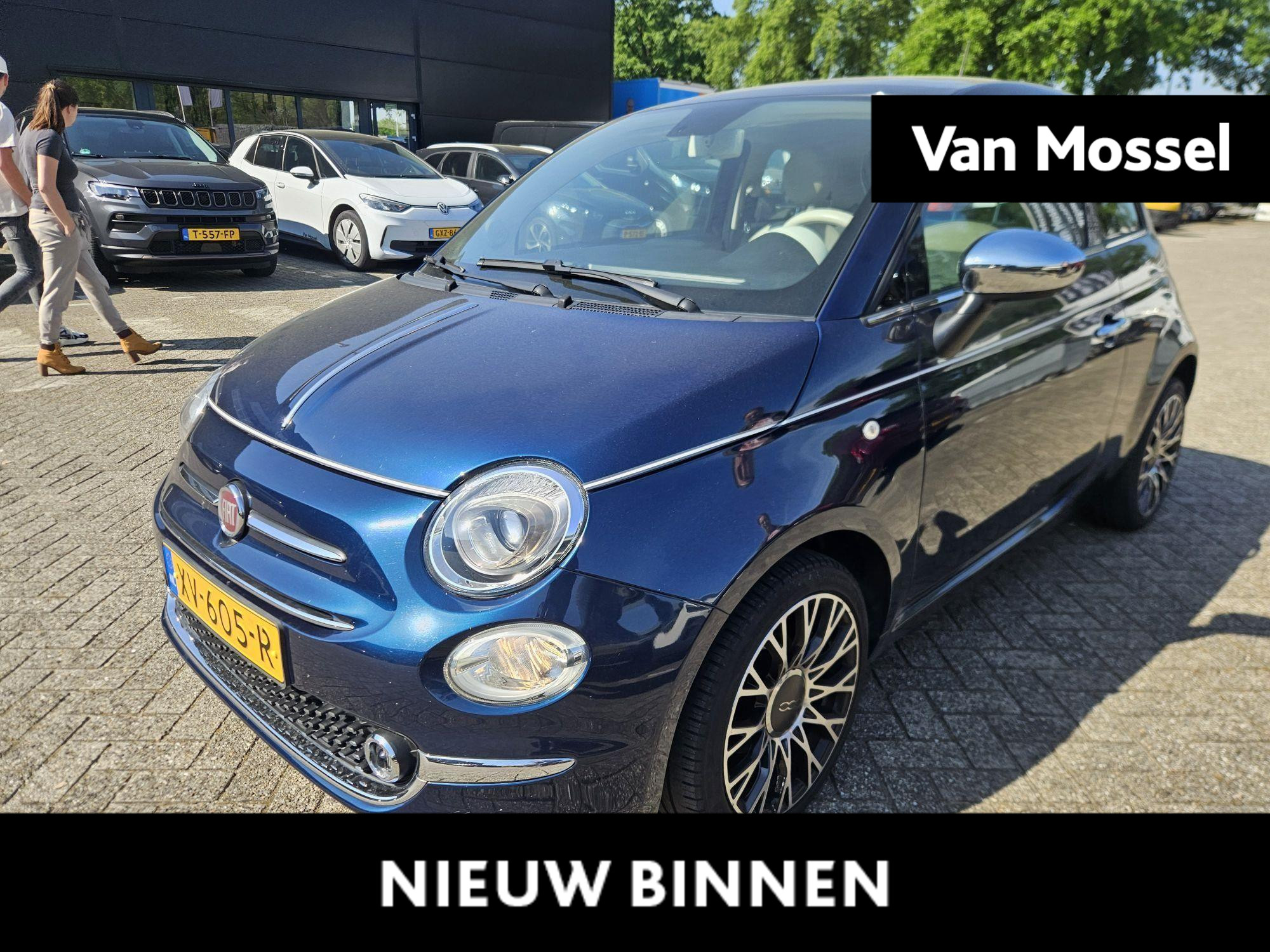 Fiat 500 0.9 TwinAir Turbo Collezione | Panorama Schuifdak | Navigatie | Climate Control | 16" Velgen | Parkeersensoren