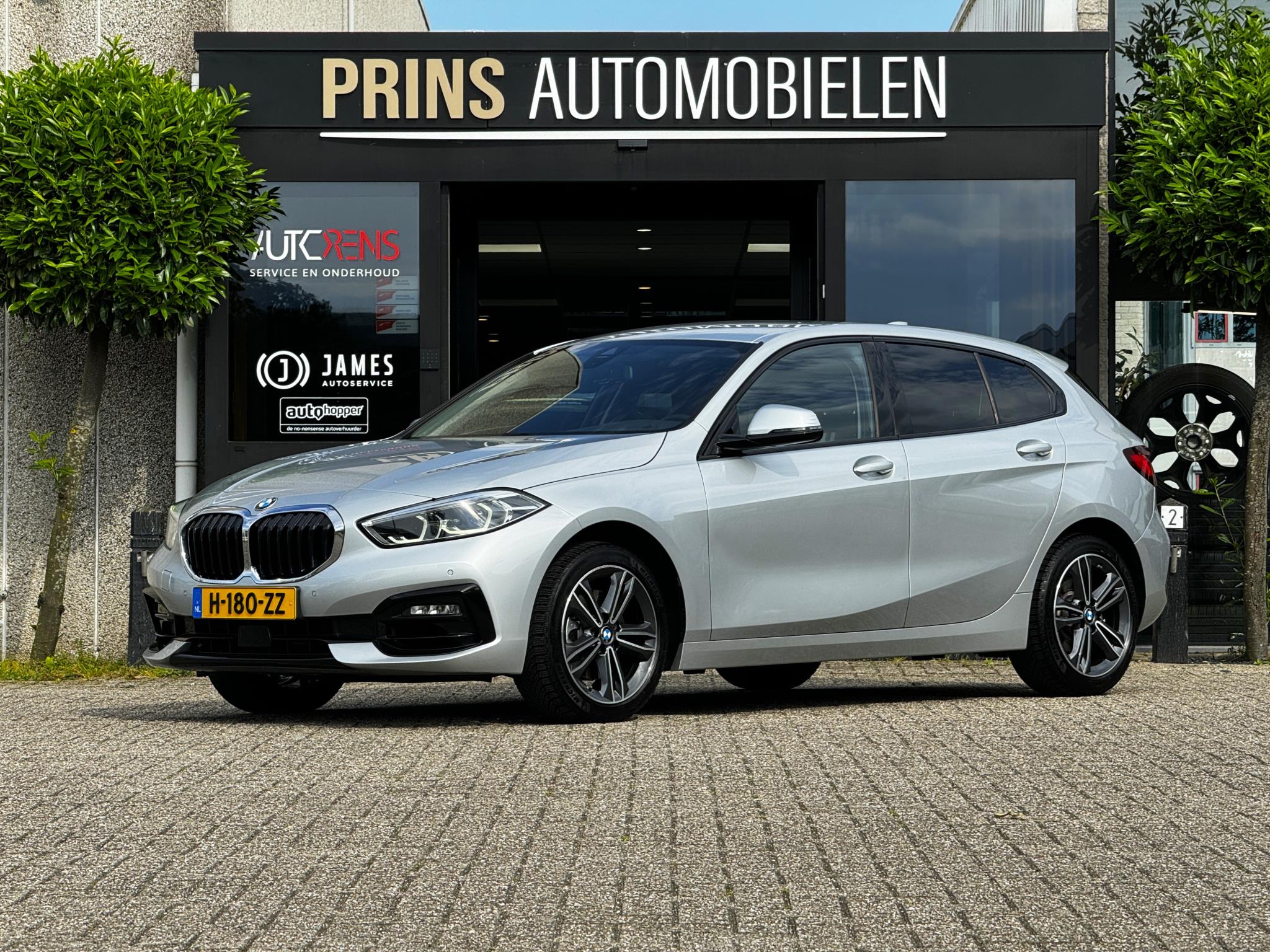 BMW 1 Serie 118i Sport|NL|CARPLAY|LED|VIRT.COCKP|SFEER
