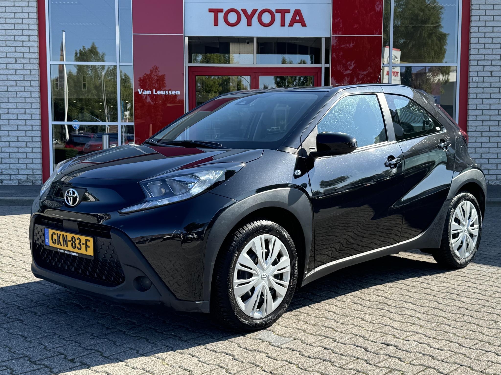 Toyota Aygo X PLAY ALL-SEASON CAMERA APPLE/ANDROID BLUETOOTH AIRCO AD-CRUISE