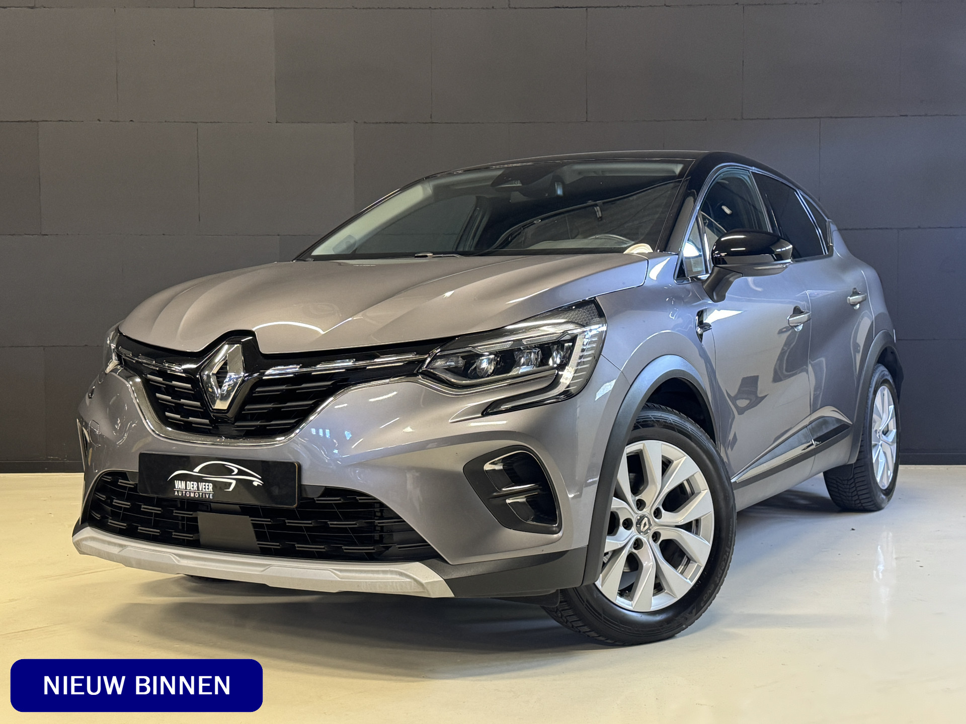 Renault Captur 1.3 TCe 140PK Intens Automaat | Navi | Full LED | Keyless | Carplay | Trekhaak