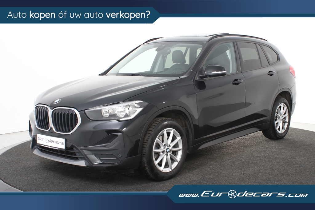 BMW X1 sDrive18i *1ste Eigenaar*Leer*Panoramadak*Stoelverwarming*